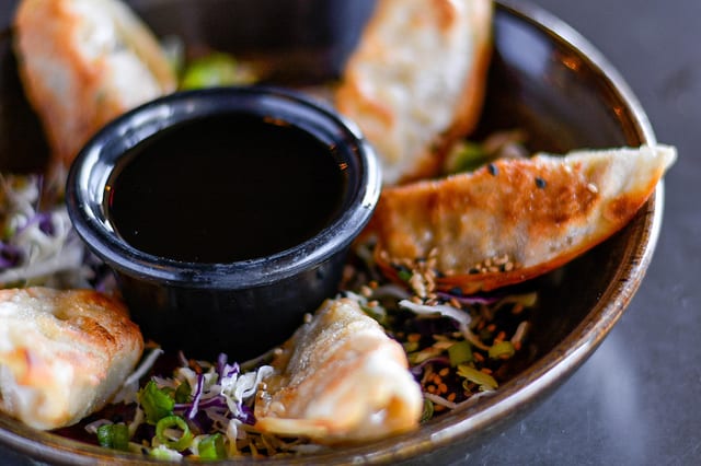 5 PC Gyoza.