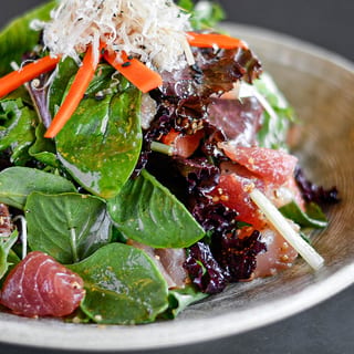 Sashimi Salad