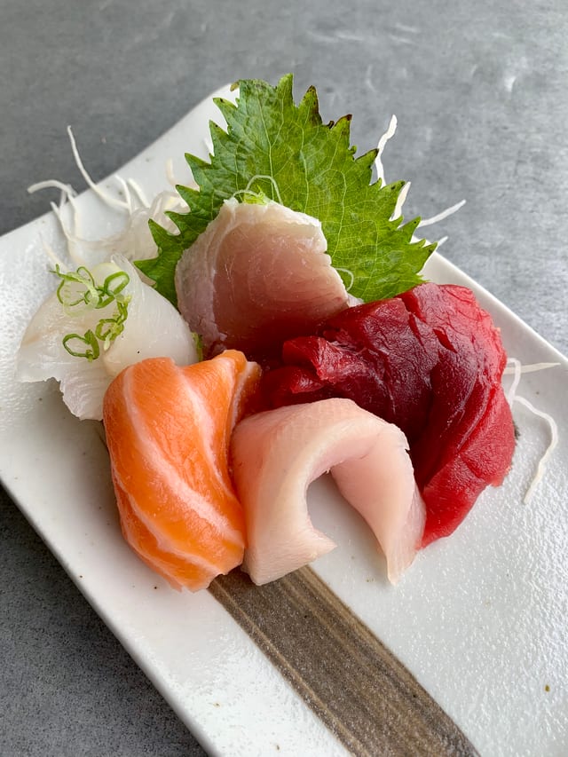 Sashimi Appetizer.